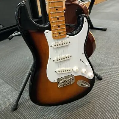 Squier Classic Vibe Strat 2